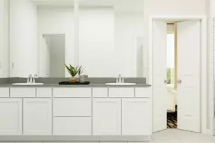 1366 S Shepard Dr, Dayton, TX 77535 - Photo 18