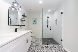 3718 Prudence Dr, Houston, TX 77045 - Photo 10