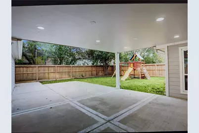 2826 Edgewood Drive, Sugar Land, TX 77479 - Photo 12