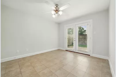 650 Westcross Street #44, Houston, TX 77018 - Photo 6