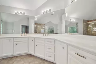 650 Westcross St, Houston, TX 77018 - Photo 32
