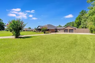 65 County Rd 2209N, Cleveland, TX 77327 - Photo 6