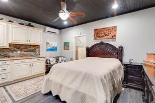 65 County Rd 2209N, Cleveland, TX 77327 - Photo 36