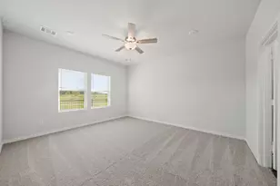 380 Long Br Dr, Dayton, TX 77535 - Photo 10