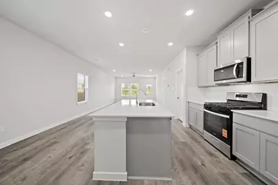 380 Long Branch Drive, Dayton, TX 77535 - Photo 6