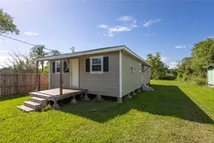 1840 Ollie St, Beaumont, TX 77705 - Photo 1