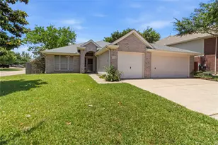 8723 Willancy Ln, Houston, TX 77095 - Photo 2
