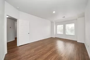 886 Darbydale Crossing Ln, Houston, TX 77090 - Photo 22