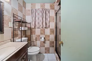 11226 Langdon Ln, Houston, TX 77072 - Photo 18