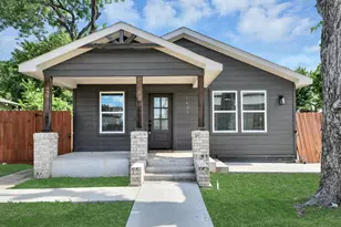 7605 Avenue C, Houston, TX 77012 - Photo 2