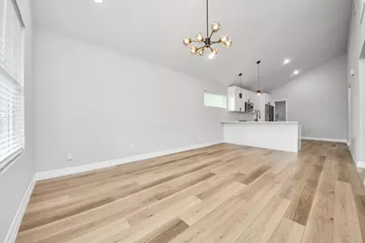 7605 Avenue C, Houston, TX 77012 - Photo 10