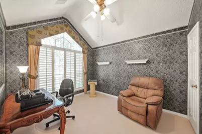 7310 Whistle Court, Sugar Land, TX 77479 - Photo 10