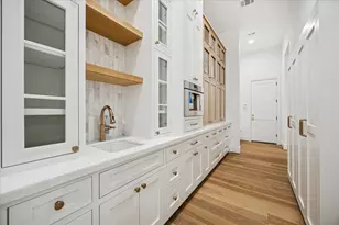 830 Azalea St, Houston, TX 77018 - Photo 14