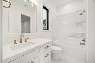 830 Azalea St, Houston, TX 77018 - Photo 24