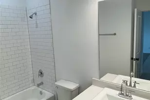 802 West Loop, El Campo, TX 77437 - Photo 12