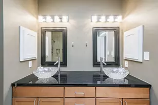 2364 Arlington St, Houston, TX 77008 - Photo 30