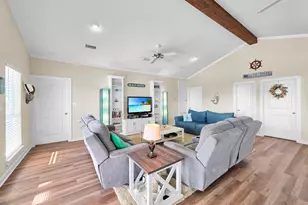 353 Atkinson St, Crystal Beach, TX 77650 - Photo 16