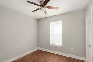 7815 Jester St, Houston, TX 77051 - Photo 14