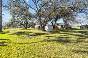 426 County Rd 243, Angleton, TX 77515 - Photo 28