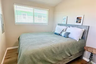 12908 John Reynolds Rd, Galveston, TX 77554 - Photo 18
