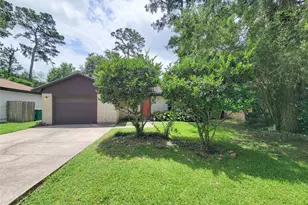 18 N Wavy Oak Cir, The Woodlands, TX 77381 - Photo 2