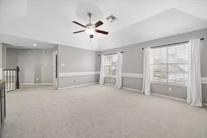 7915 Huddersfield Court, Spring, TX 77379 - Photo 6