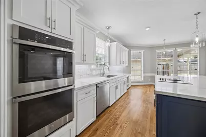 7915 Huddersfield Court, Spring, TX 77379 - Photo 18