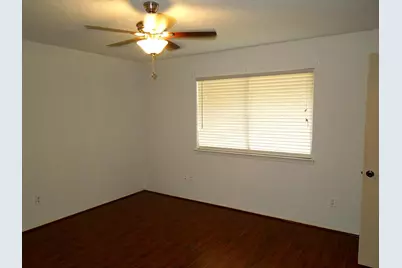 6811 Renfro Drive, Richmond, TX 77469 - Photo 8