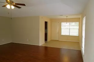 6811 Renfro Dr, Richmond, TX 77469 - Photo 4
