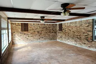 5822 4th St, Danbury, TX 77534 - Photo 16