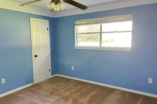 5822 4th St, Danbury, TX 77534 - Photo 14