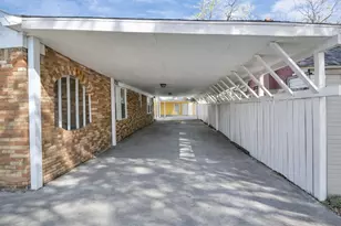 1433 Scharpe St, Houston, TX 77023 - Photo 44