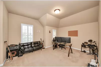 13723 Playa Lucia Court, Houston, TX 77044 - Photo 20