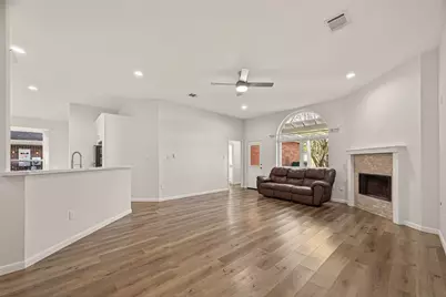 902 Norfolk Drive, Pearland, TX 77584 - Photo 14