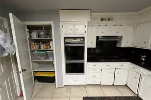 1102 75th St, Houston, TX 77011 - Photo 12