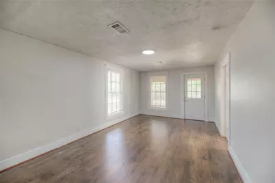 204 S Pitzer, Colmesneil, TX 75938 - Photo 6