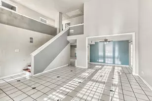 10027 Glenkirk Dr, Houston, TX 77089 - Photo 2
