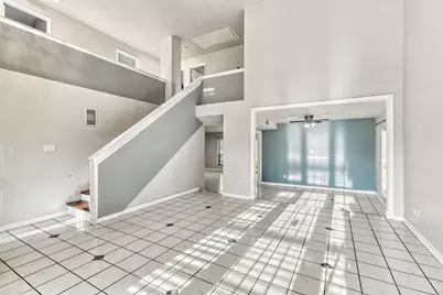 10027 Glenkirk Drive, Houston, TX 77089 - Photo 2
