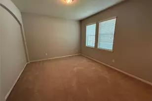 13302 Douglas Lake Rd, Houston, TX 77044 - Photo 4