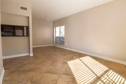 2025 Augusta Drive #1005, Houston, TX 77057 - Photo 6