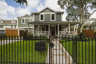 1535 Rutland St, Houston, TX 77008 - Photo 2