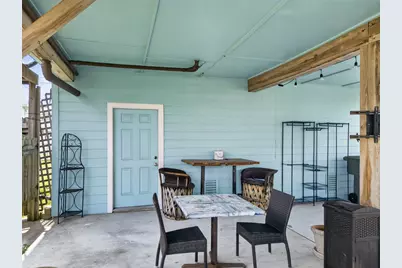 4026 Kent Drive, Galveston, TX 77554 - Photo 20
