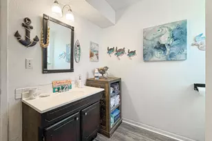 4026 Kent Dr, Galveston, TX 77554 - Photo 16
