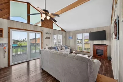 4026 Kent Drive, Galveston, TX 77554 - Photo 8