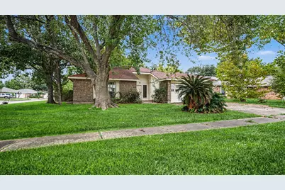 131 Meadow Bend Street, League City, TX 77573 - Photo 2