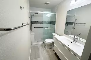 424 15th St, Galveston, TX 77550 - Photo 16