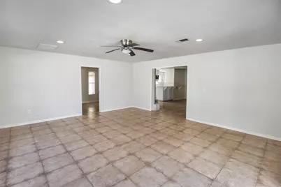 10322 Nold Drive, Houston, TX 77016 - Photo 10