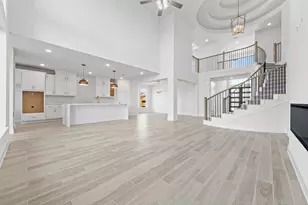 32419 Sandhill Pl St, Fulshear, TX 77441 - Photo 4