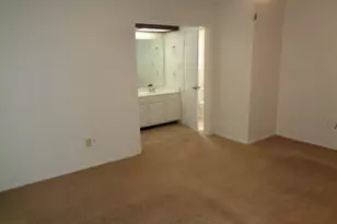 9530 Magnolia Ridge Dr, Houston, TX 77070 - Photo 8