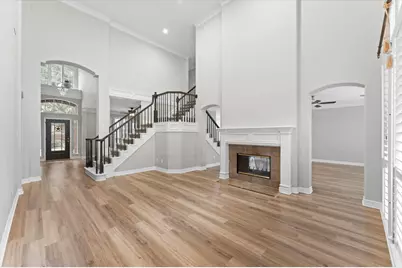 3207 Scenic Elm Street, Houston, TX 77059 - Photo 6